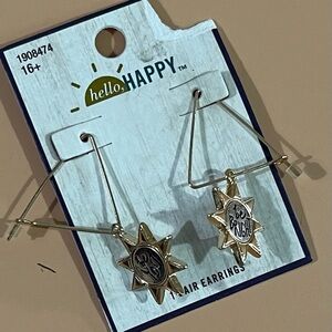 NEW Hello Happy Gold Star Earrings